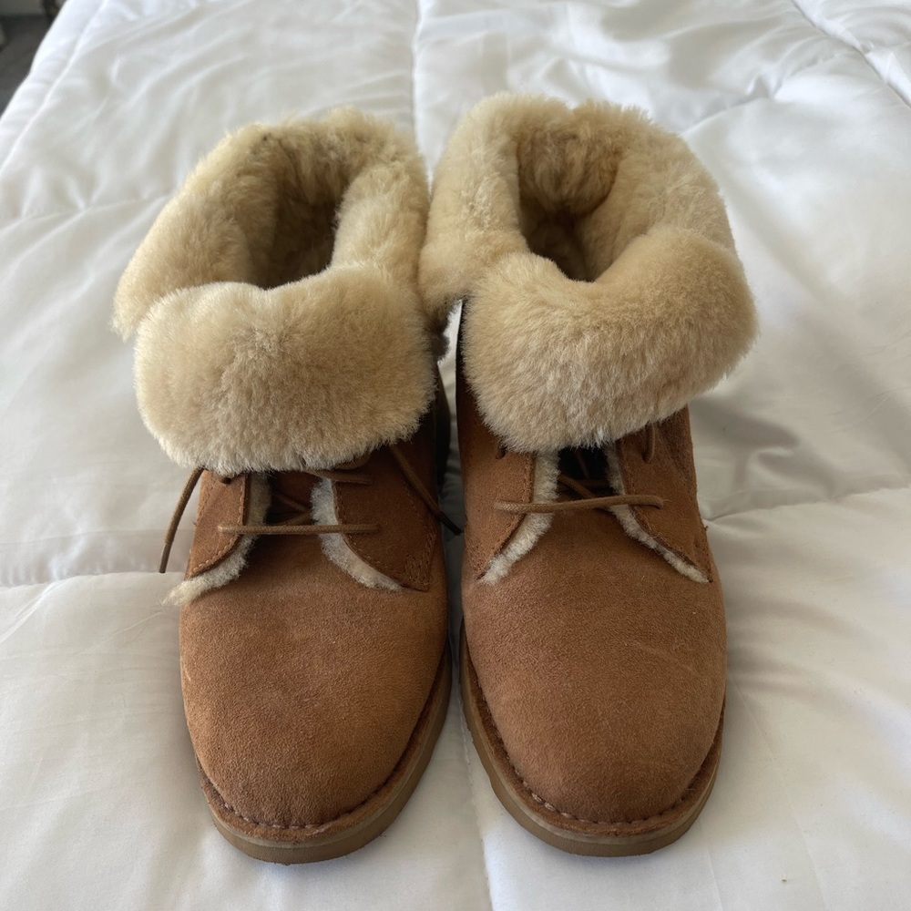 Ugg Quincy booties